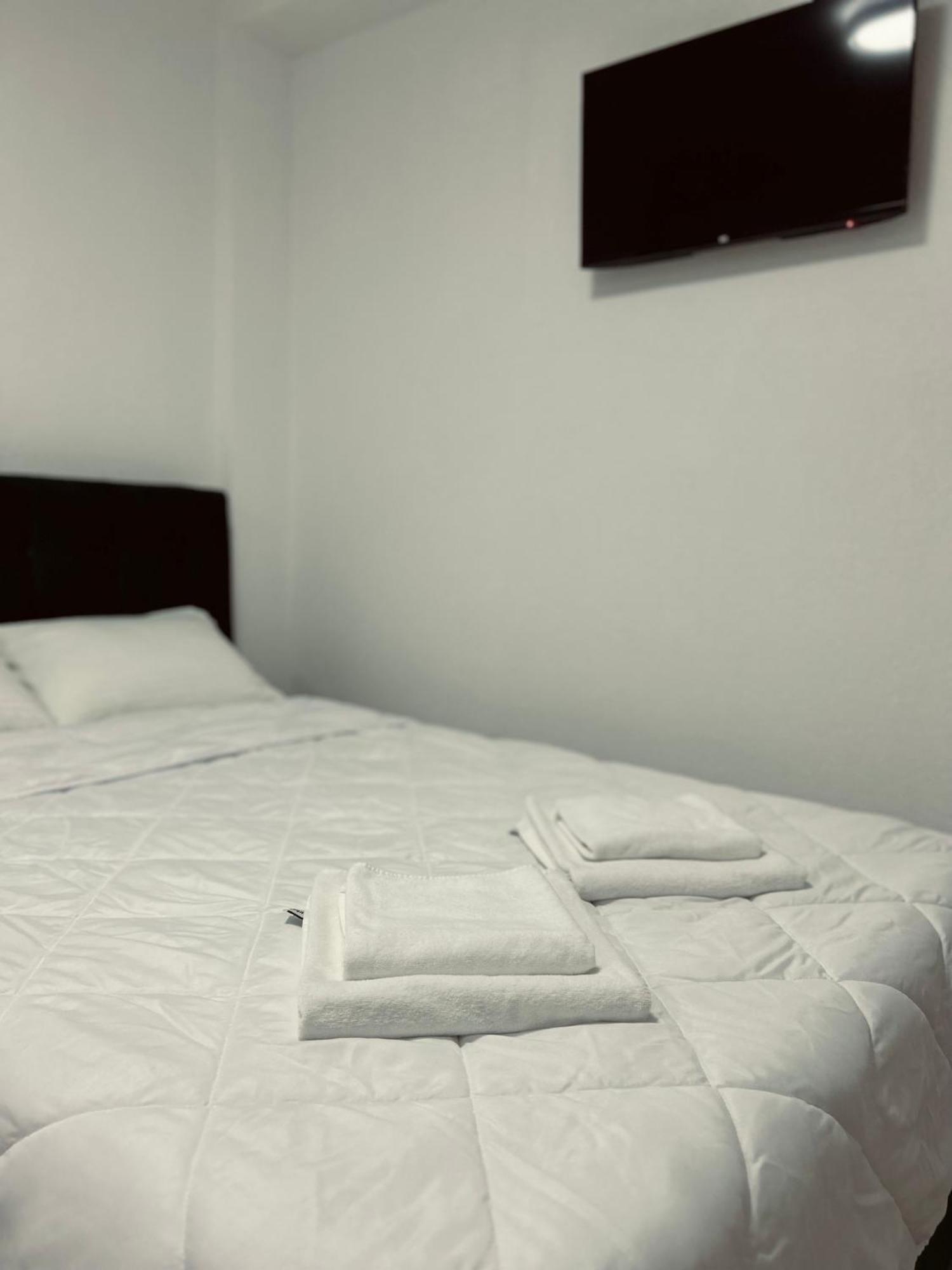 Greenhill Apartments Κουμάνοβο Δωμάτιο φωτογραφία