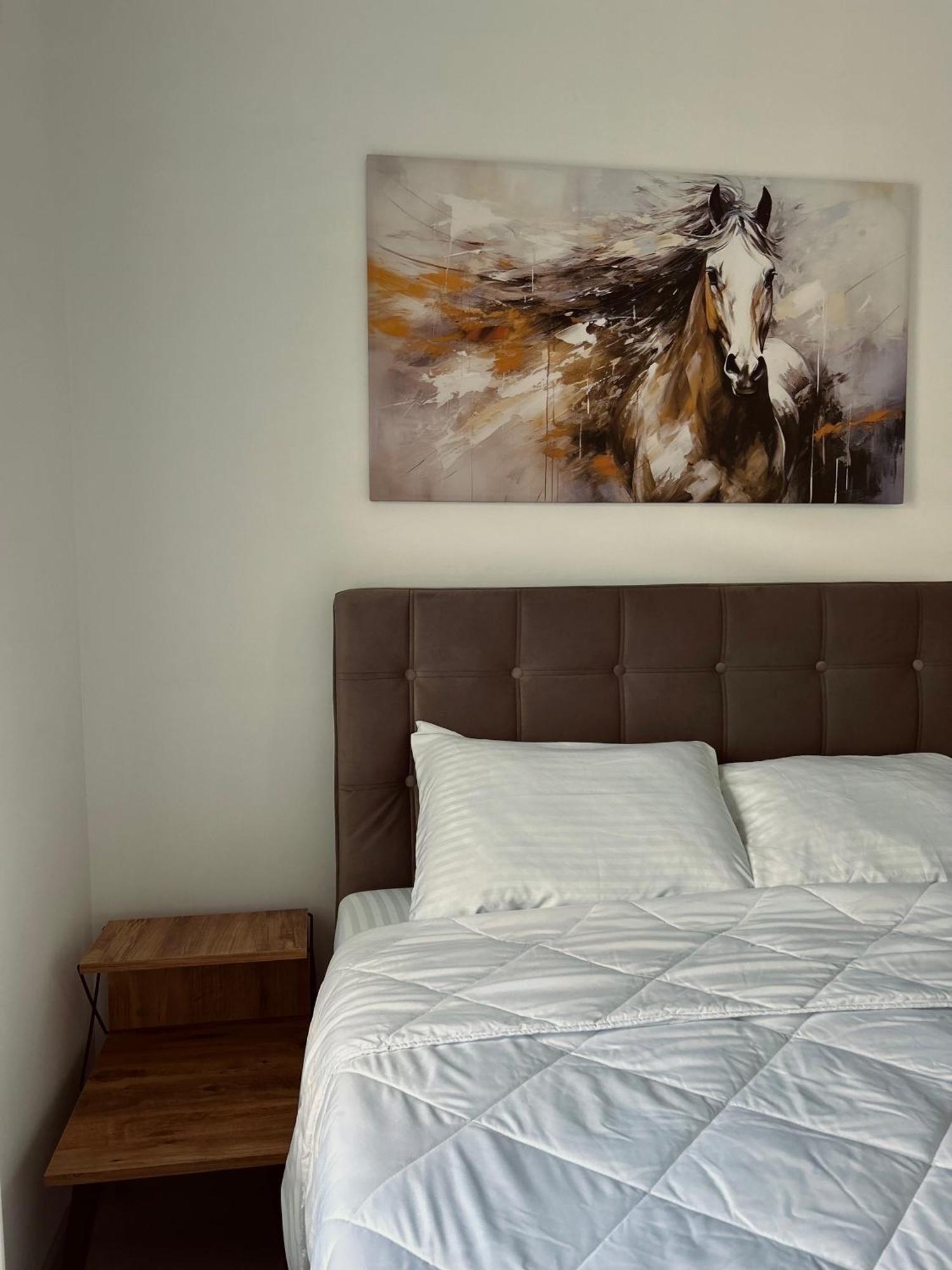 Greenhill Apartments Κουμάνοβο Δωμάτιο φωτογραφία