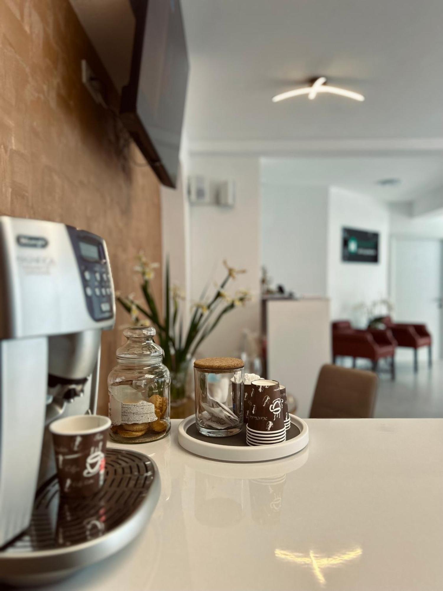 Greenhill Apartments Κουμάνοβο Εξωτερικό φωτογραφία