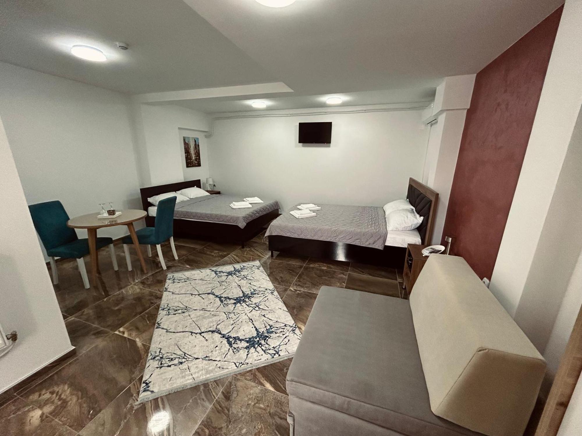 Greenhill Apartments Κουμάνοβο Εξωτερικό φωτογραφία