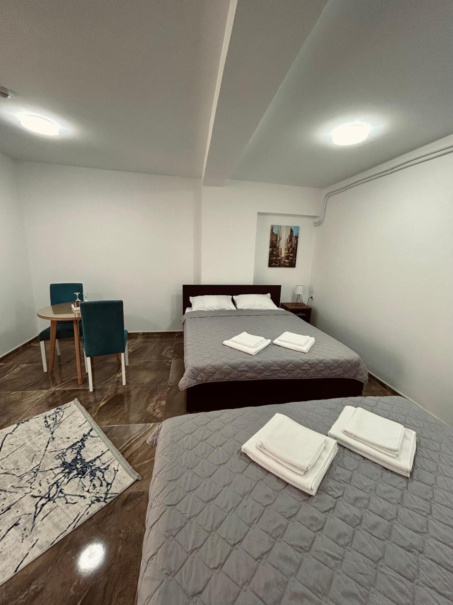 Greenhill Apartments Κουμάνοβο Δωμάτιο φωτογραφία