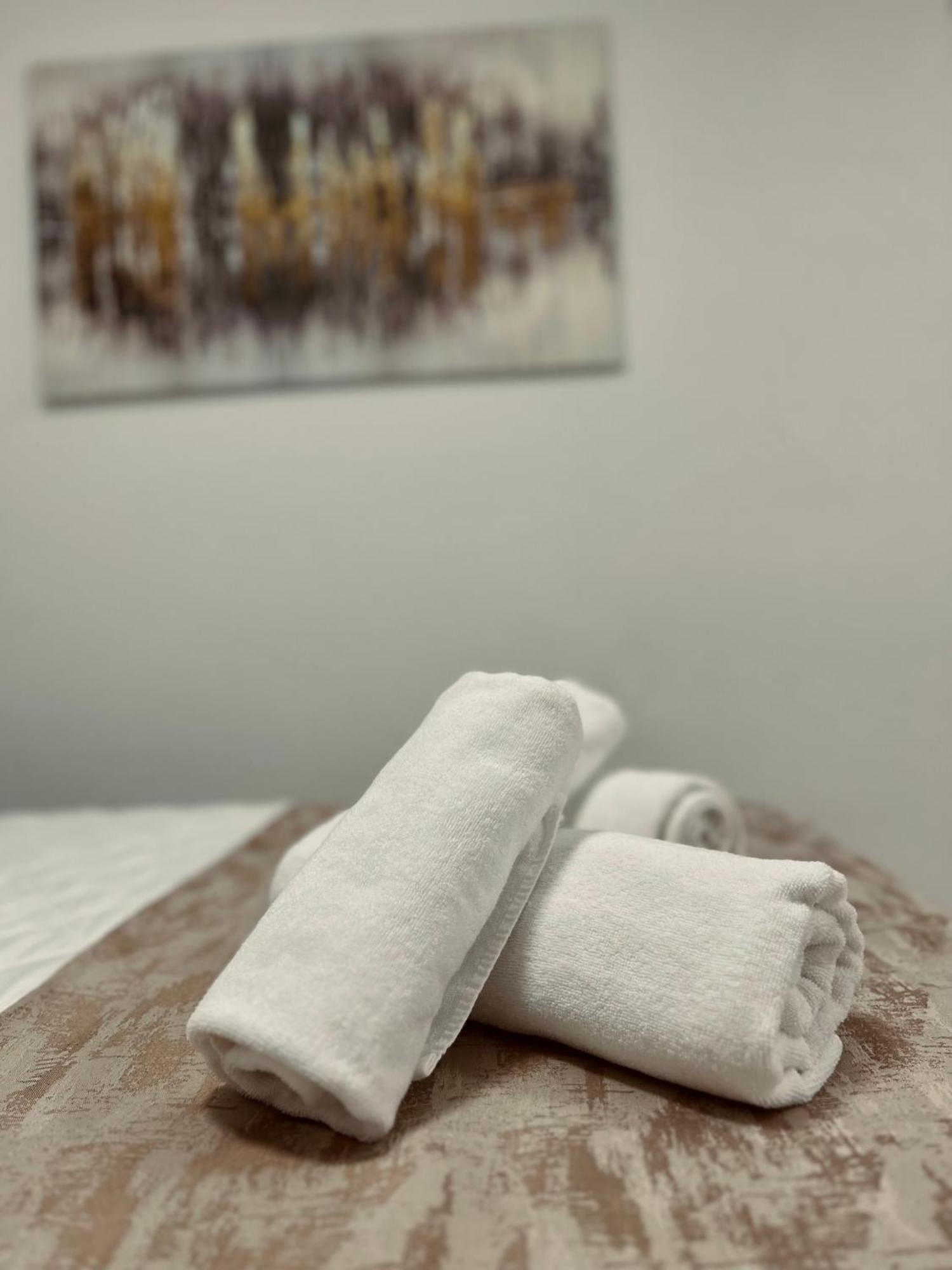 Greenhill Apartments Κουμάνοβο Δωμάτιο φωτογραφία